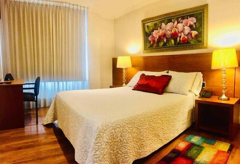 هتل Casa Mahanaim Colferias, Bogotá