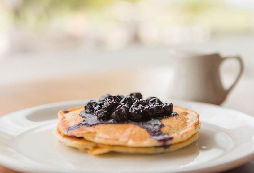 هتل Four Points By Sheraton At Phoenix Mesa Gateway Airport