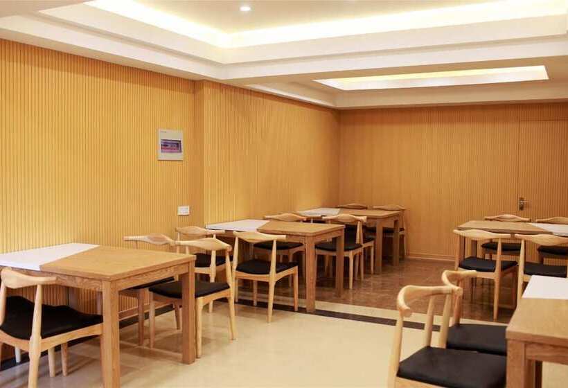 ホテル Greentree Inn Weihai North Qingdao Road Express