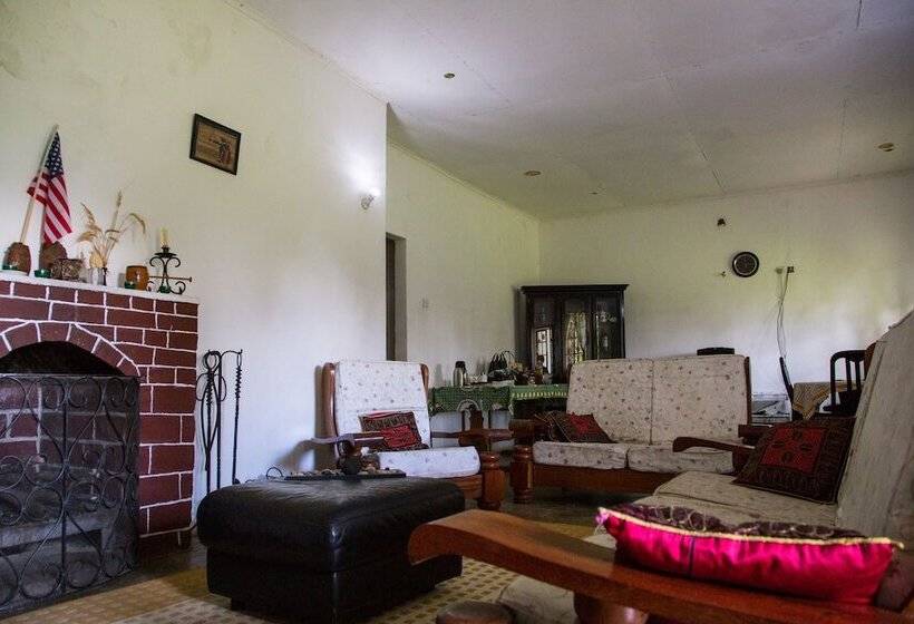 호텔 Kaswende Farm
