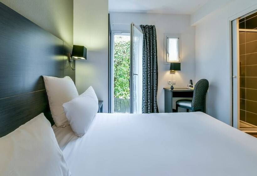 호텔 Logis Hôtel & Restaurant La Villa Bleue