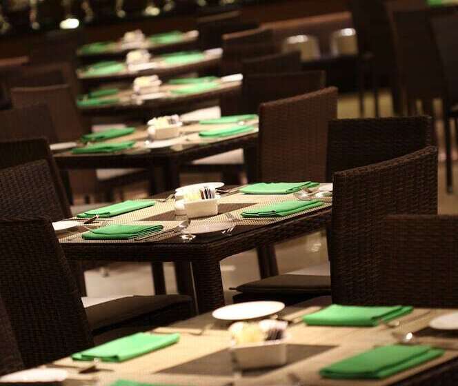 酒店 Santika Premiere Kota Harapan Indah