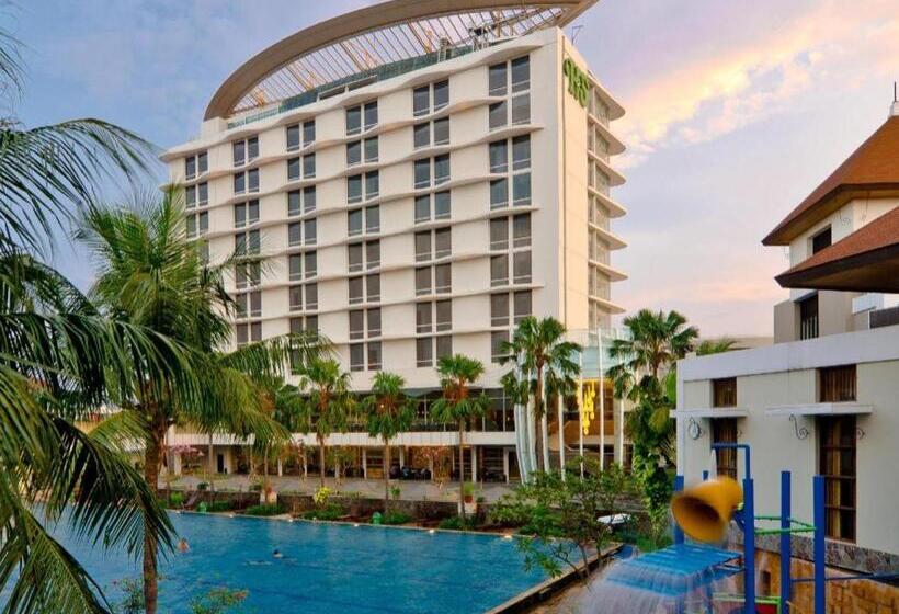 酒店 Santika Premiere Kota Harapan Indah