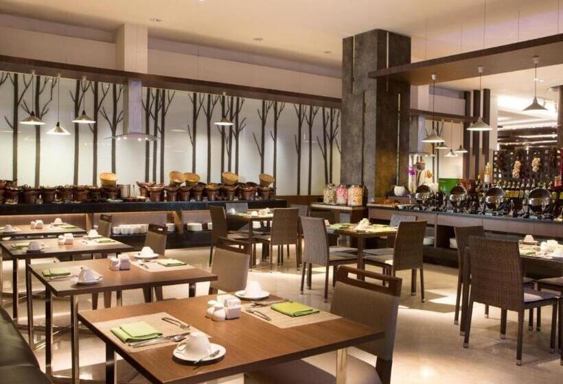 酒店 Santika Premiere Kota Harapan Indah