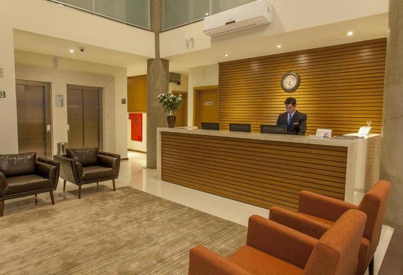 בית מלון כפרי Sao Carlos Marklin Suites