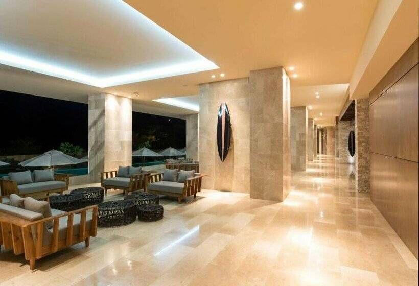 هتل Wyndham Tamarindo