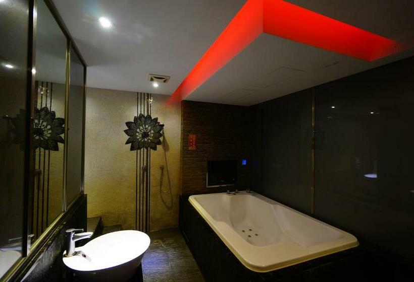 荷村 Motel