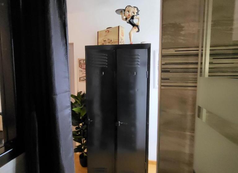 مبيت وإفطار Chez Kate Et Lolo