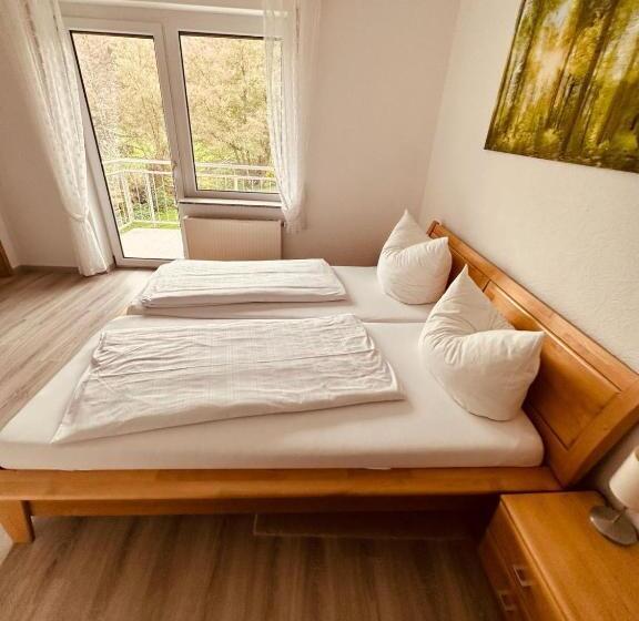 ホテル | Restaurant | Forellenzucht