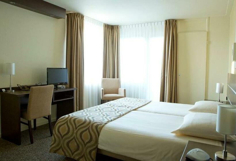 ホテル Zonneheuvel