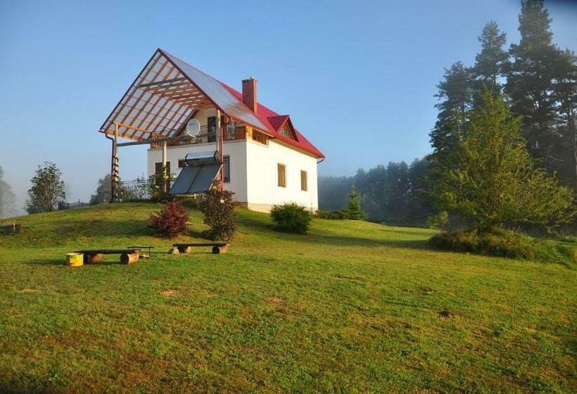 پانسیون Guesthouse Leiputrija
