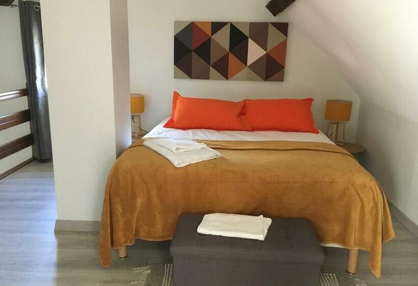 膳宿费 La Maison D Emilie   Chambres D Hôtes
