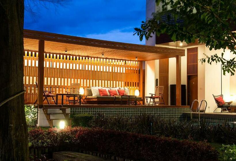Tri Shawa Resort