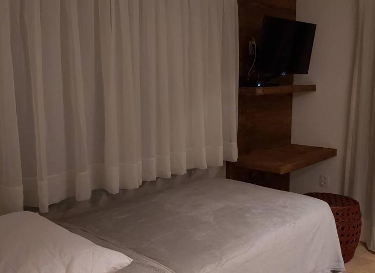 تختخواب و صبحانه Pousada Flor De Lena  Suíte Lírio  Icaraizinho