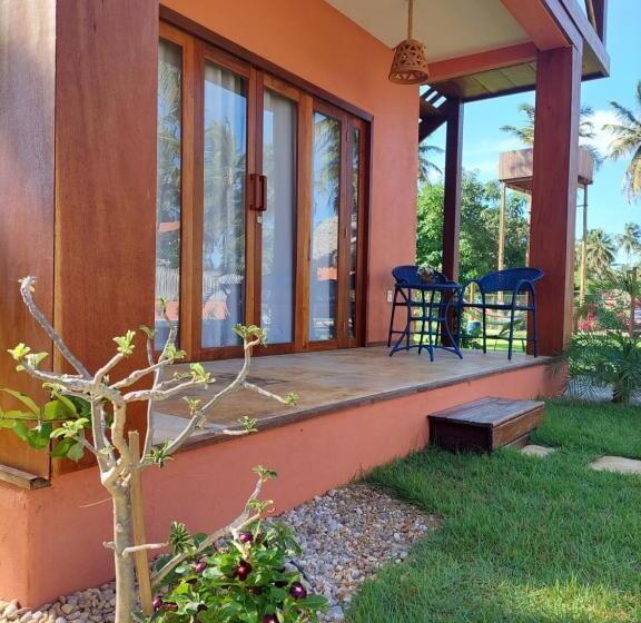 تختخواب و صبحانه Pousada Flor De Lena  Suíte Lírio  Icaraizinho