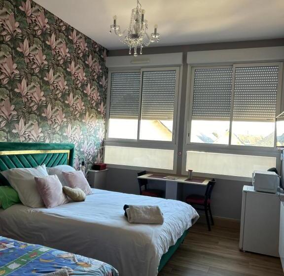 호텔 Hôtel Déco Lia Soirée étape