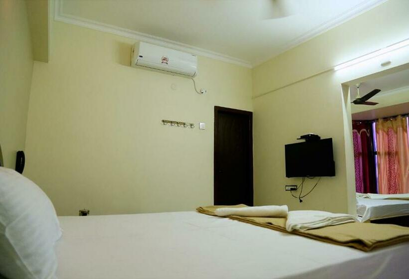 酒店 Sri Jawahar S Residency