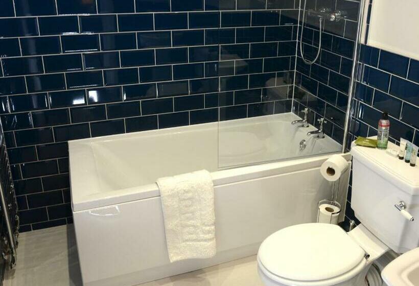 Отель The Kings Head Inn