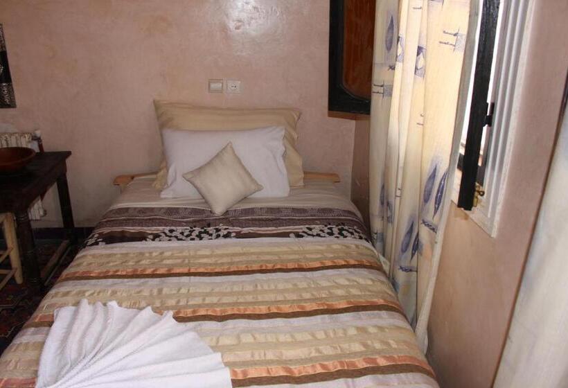 پانسیون Riad Gabsi Dades