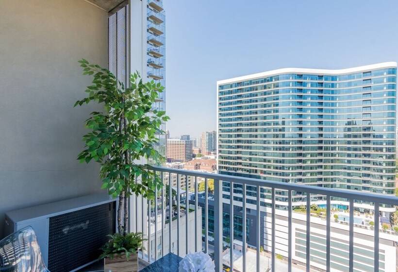 Chic Collection By Nohotel On 6th Street