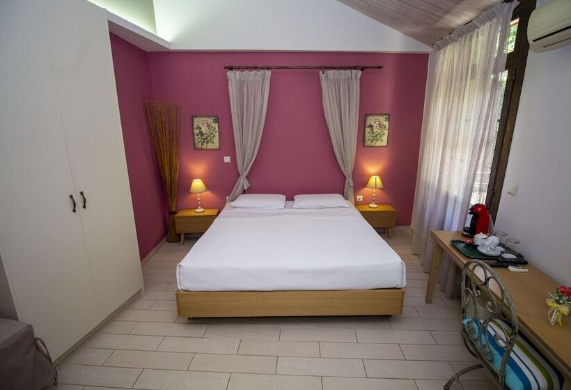 Elia Portou Rooms