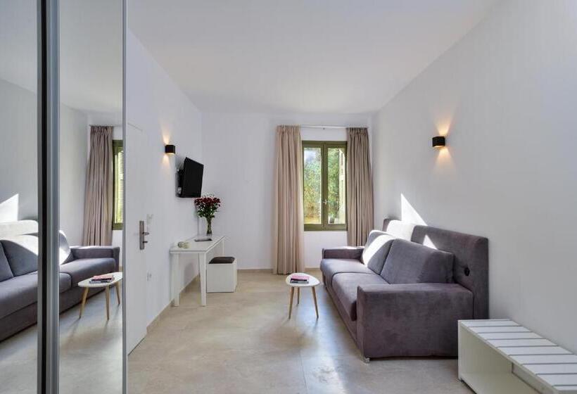 Elia Portou Rooms