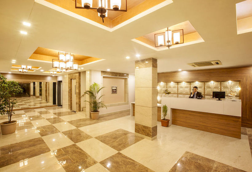 Отель Daman Casa Tesoro