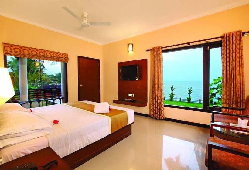 ホテル Leisure Vacations Goldfield Lake Resort
