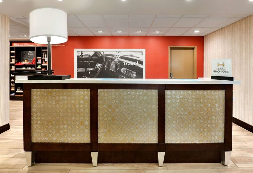 فندق Hampton Inn & Suites Monroe
