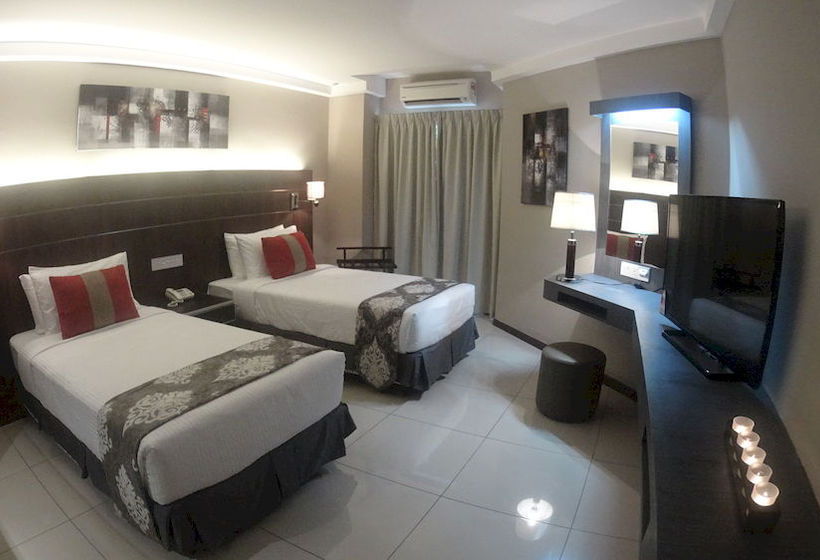 هتل Intekma Resort And Convention Centre