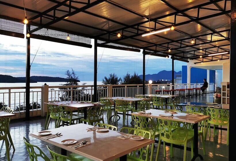 هتل Langkapuri Resort Langkawi