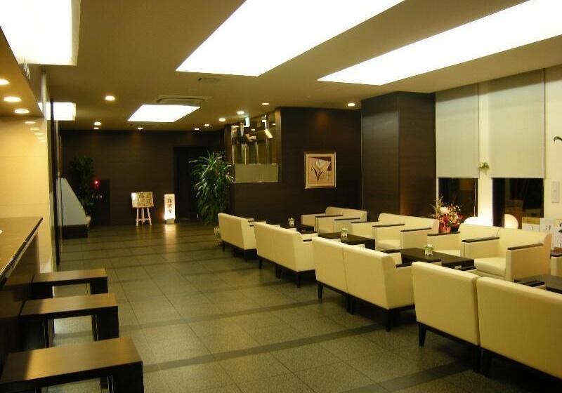 בית מלון כפרי Route Inn Natori