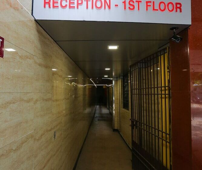 هتل Season 4 Residences   Teynampet Near Apollo Hospital ,balaji Dental, Us Consulate