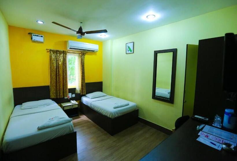 هتل Season 4 Residences   Teynampet Near Apollo Hospital ,balaji Dental, Us Consulate