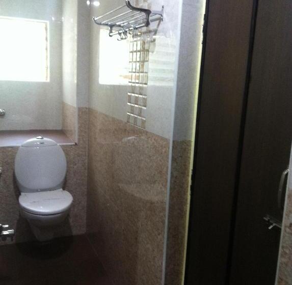 هتل Season 4 Residences   Teynampet Near Apollo Hospital ,balaji Dental, Us Consulate