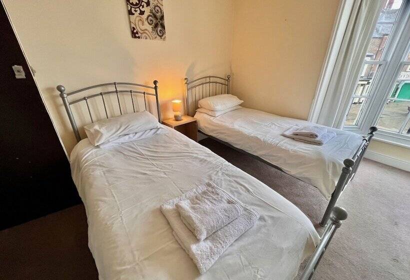 هتل The Brunswick