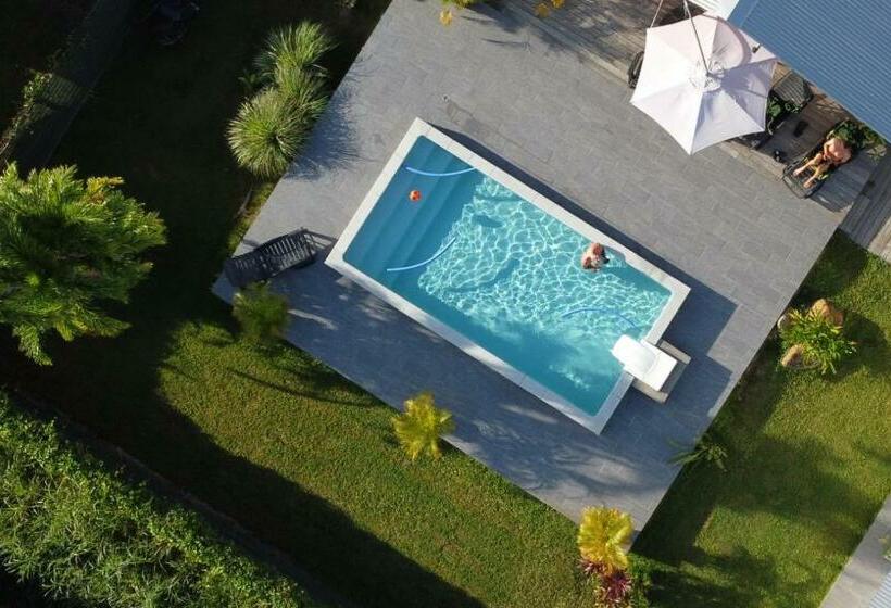 تختخواب و صبحانه Koko Lodge Lodge Paisible Avec Terrasse, Jardin Et Piscine