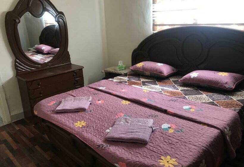 هتل Safi Kitchen Hostel
