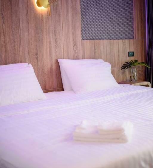 Отель Mangrovebay Krabi Beachfront Pool Villa