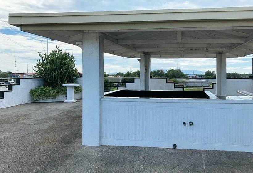 Отель Maro Bianco S Inn Lubao Pampanga By Reddoorz