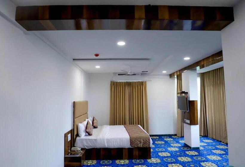 Pg Sons Hotel And Resort