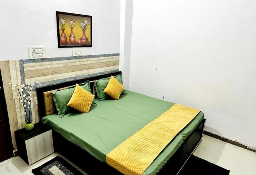 بنسيون Atithi Guest House