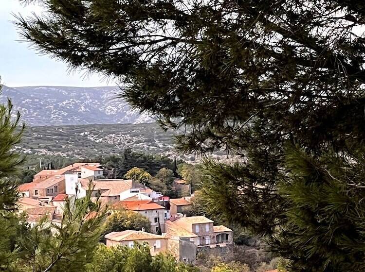 ペンション Suite 28