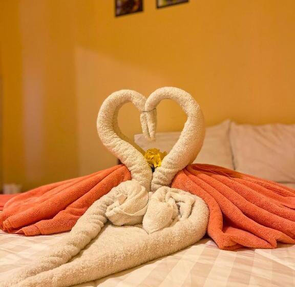 بنسيون Sweet View Guesthouse