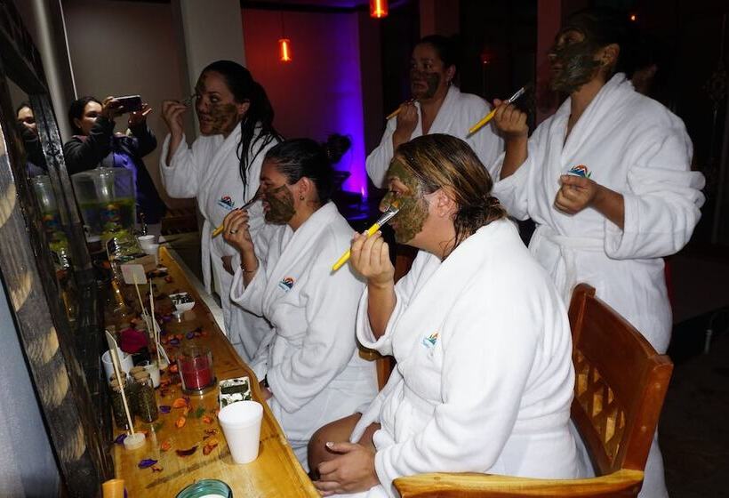 פנסיון Casa Spa Room With Tub, Spa Services And Turkish Bath