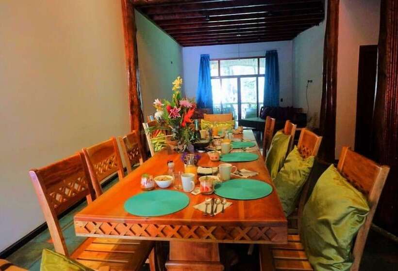 פנסיון Casa Spa Room With Tub, Spa Services And Turkish Bath