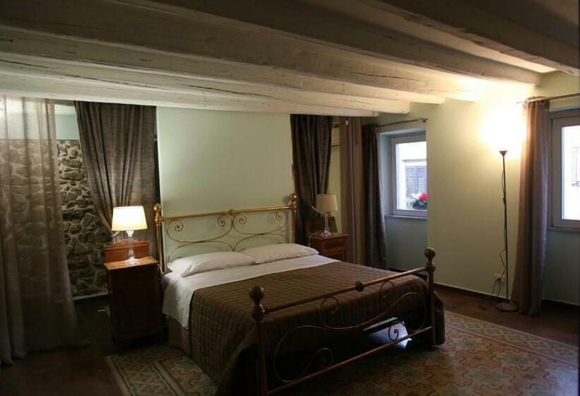 پانسیون Chiarastella Rooms