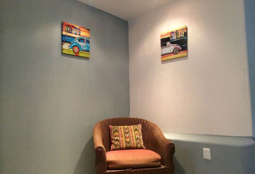 Baja S Cactus Hostel