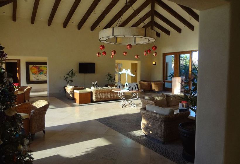 هتل Cabo Marina Beach Condos