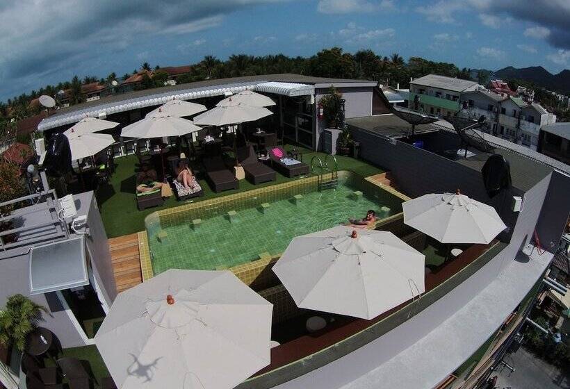 هتل Cheeky Monkey S Samui